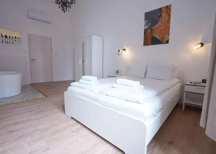 Venus - Klauzal Ter I Lägenhet Budapest